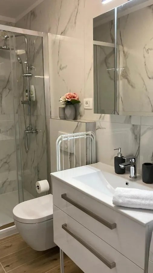 Villa Eva - Apartment Cosy Jadranovo