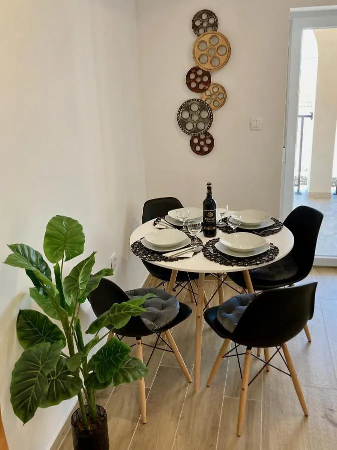 Villa Eva - Apartment Cosy Jadranovo