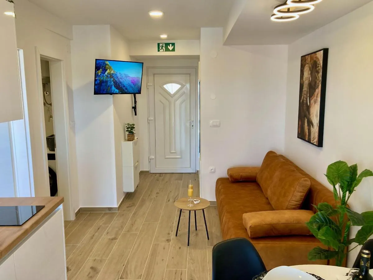 Villa Eva - Apartment Cosy Jadranovo Chorvatsko